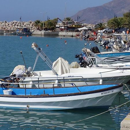 Coral Sea Studio Kokkinos Pyrgos Exterior foto