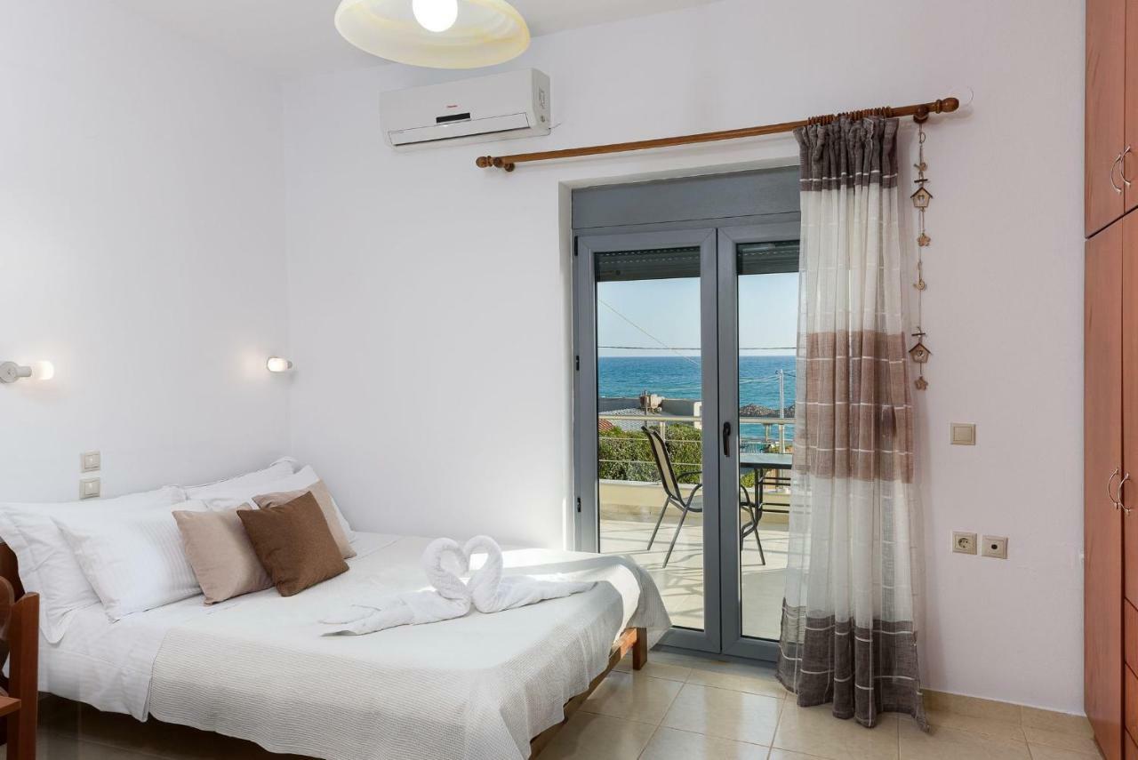 Coral Sea Studio Kokkinos Pyrgos Exterior foto